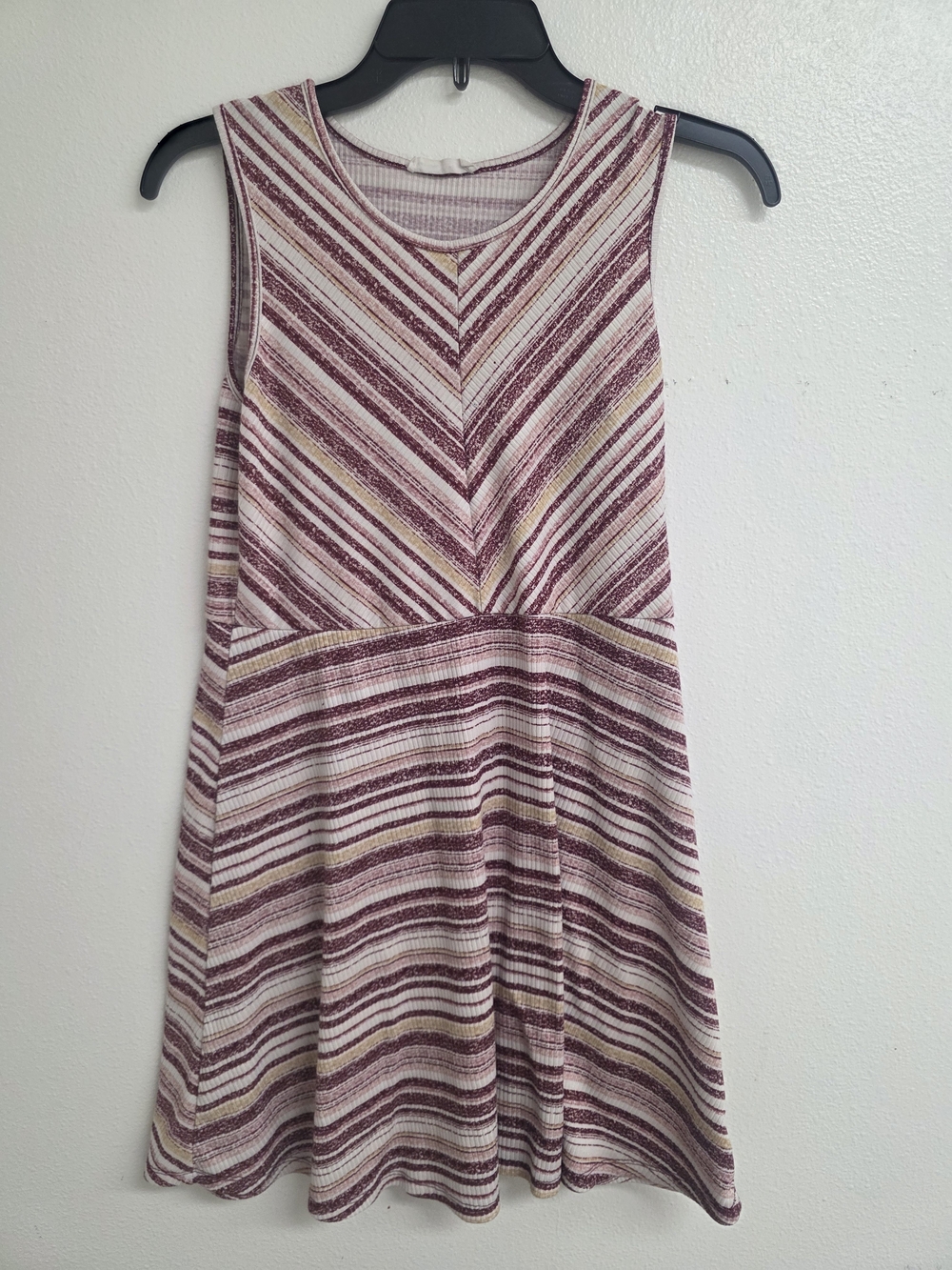 Knitworks Chevron-Stripe Sleeveless Dress in Mauve Pink, Cream & Gold (0668)